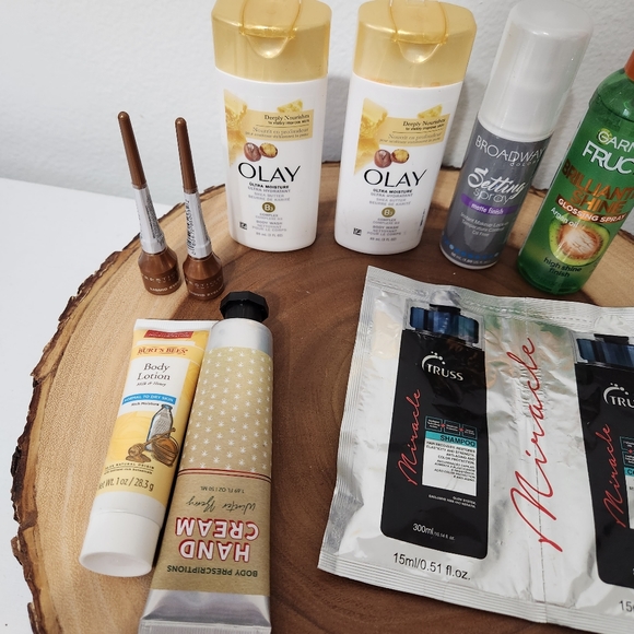 Bundle brand New Olay, Garnier, Burt Bees - Picture 3 of 4